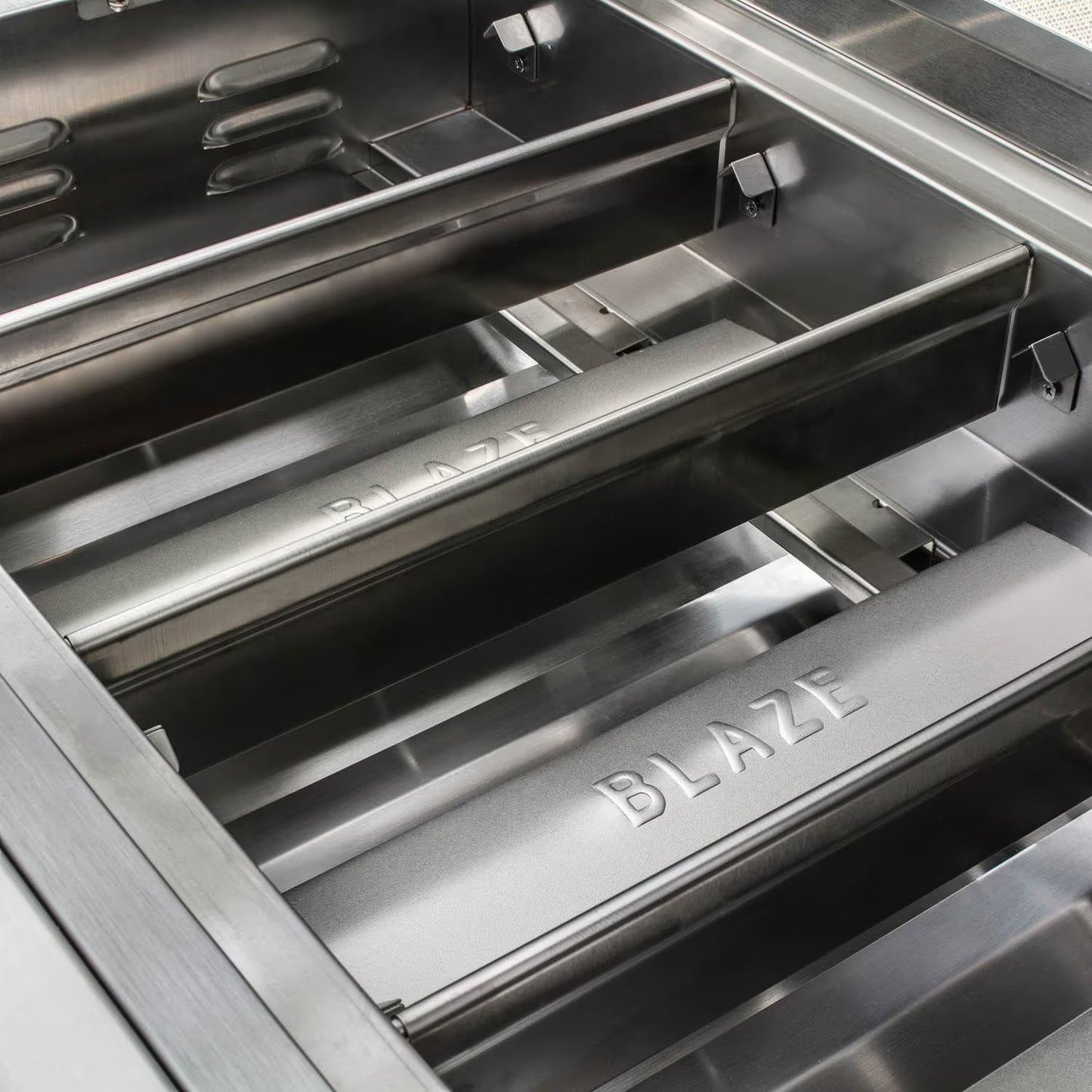 Blaze LTE 40-Inch 5-Burner Built-In Gas Grill w/ Rear Infrared Burner & Grill Lights