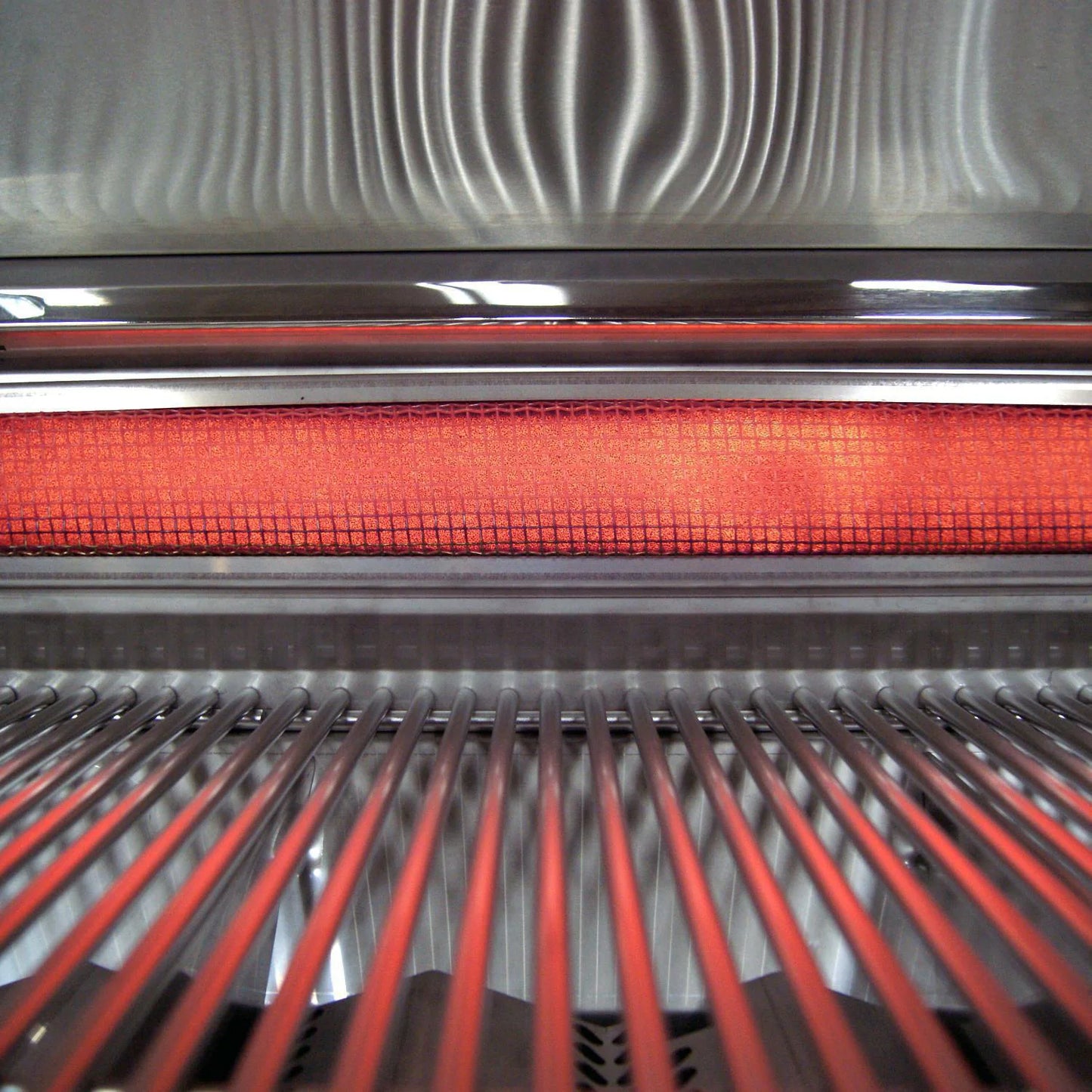 Fire Magic Aurora A660i 30-Inch Built-In Gas Grill with Analog Thermometer