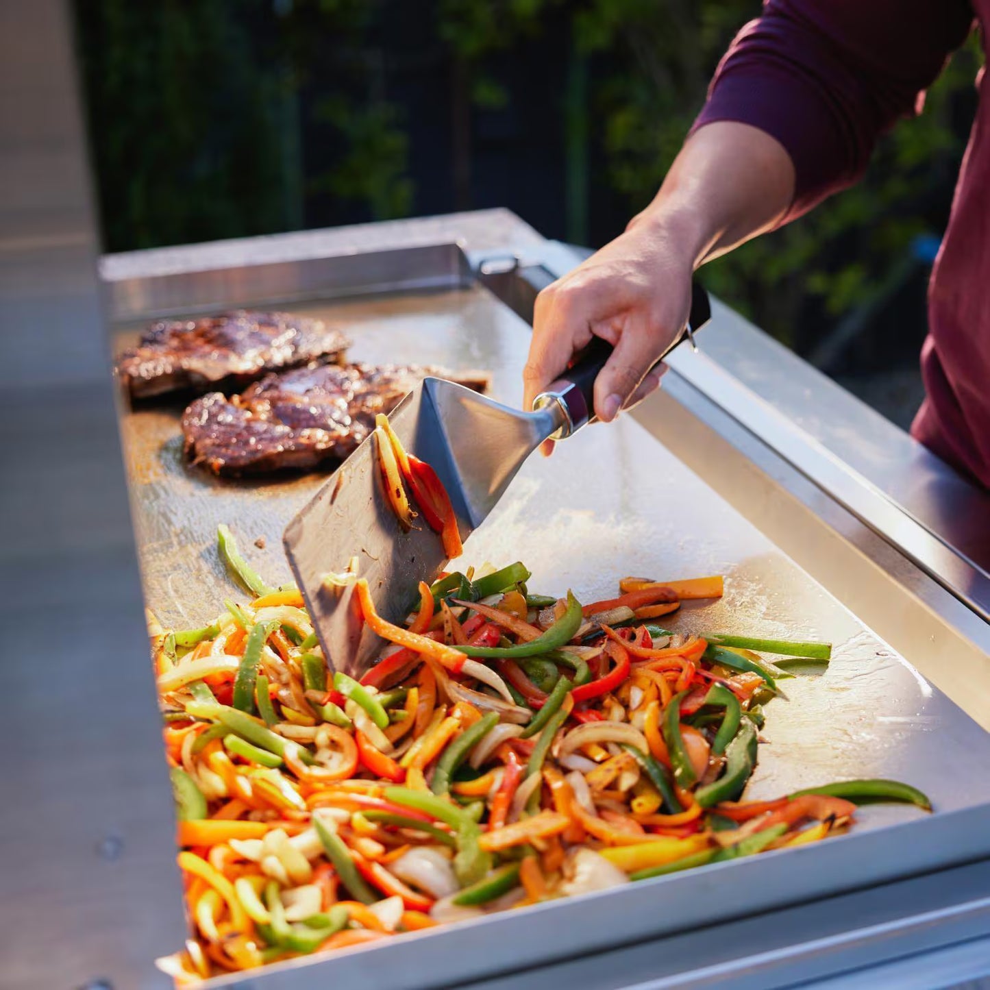 Blaze LTE PRO 40-Inch Gas Griddle w/ Digital Temperature Screen & Lift-Assist Lid