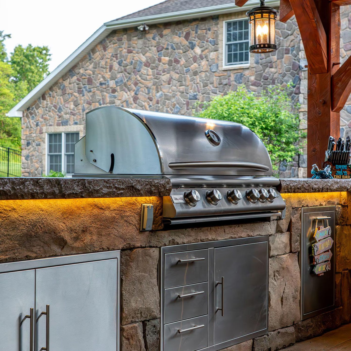 Blaze 40-Inch 5-Burner Premium LTE+ Gas Grill with Rear Burner and Built-in Lighting System