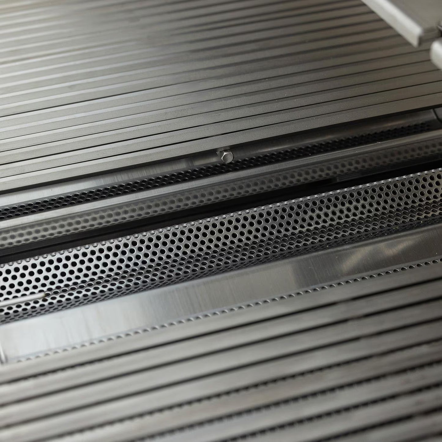 Blaze LTE PRO 40-in 5-Burner Built-In Grill w/ Digital Temperature Screen