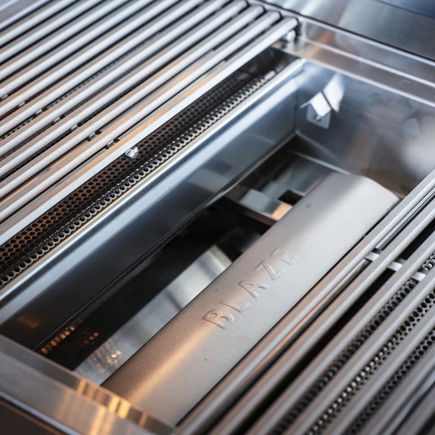 Blaze LTE PRO 40-in 5-Burner Built-In Grill w/ Digital Temperature Screen